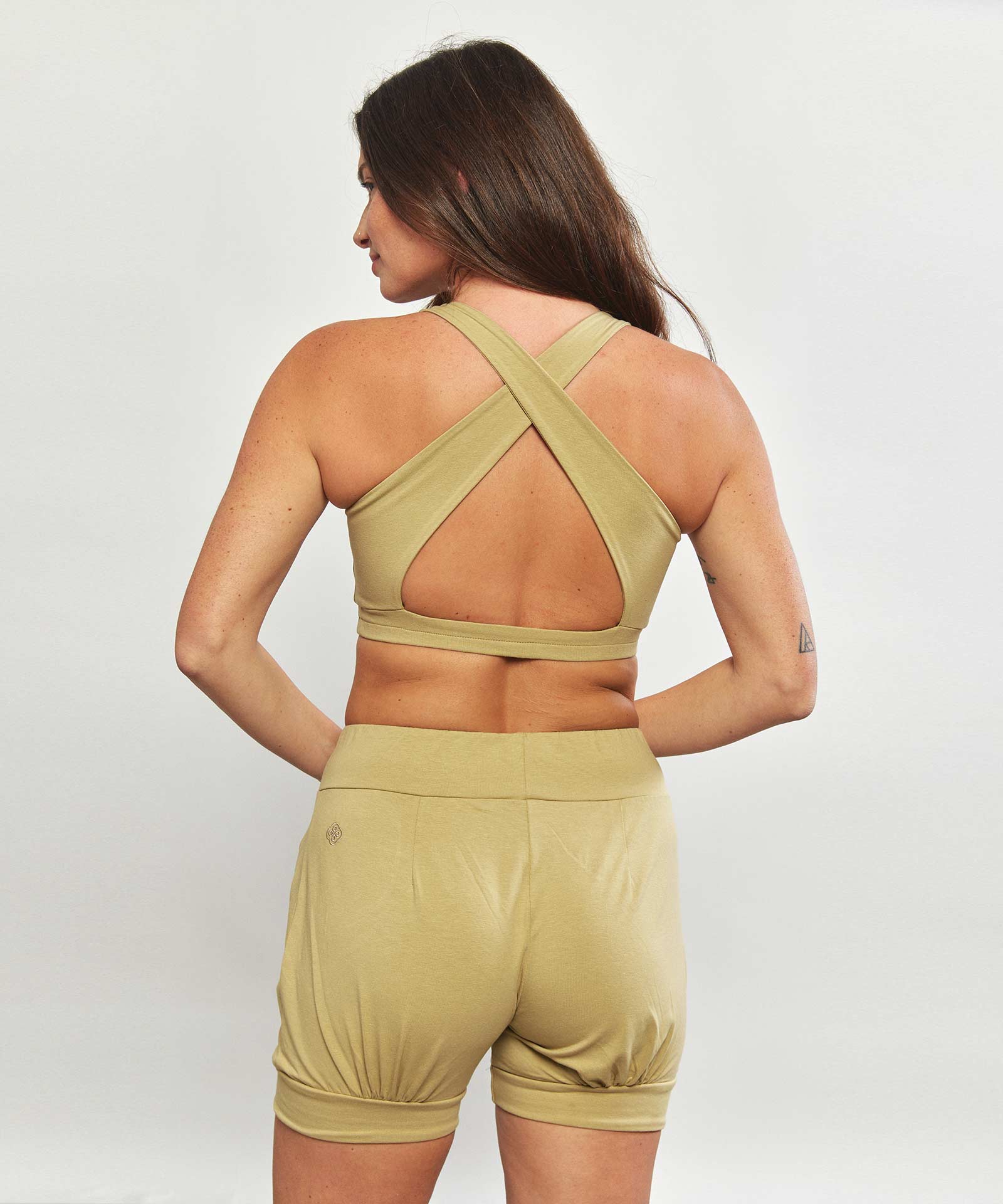 anjaly-pune-pant-light-olive-back