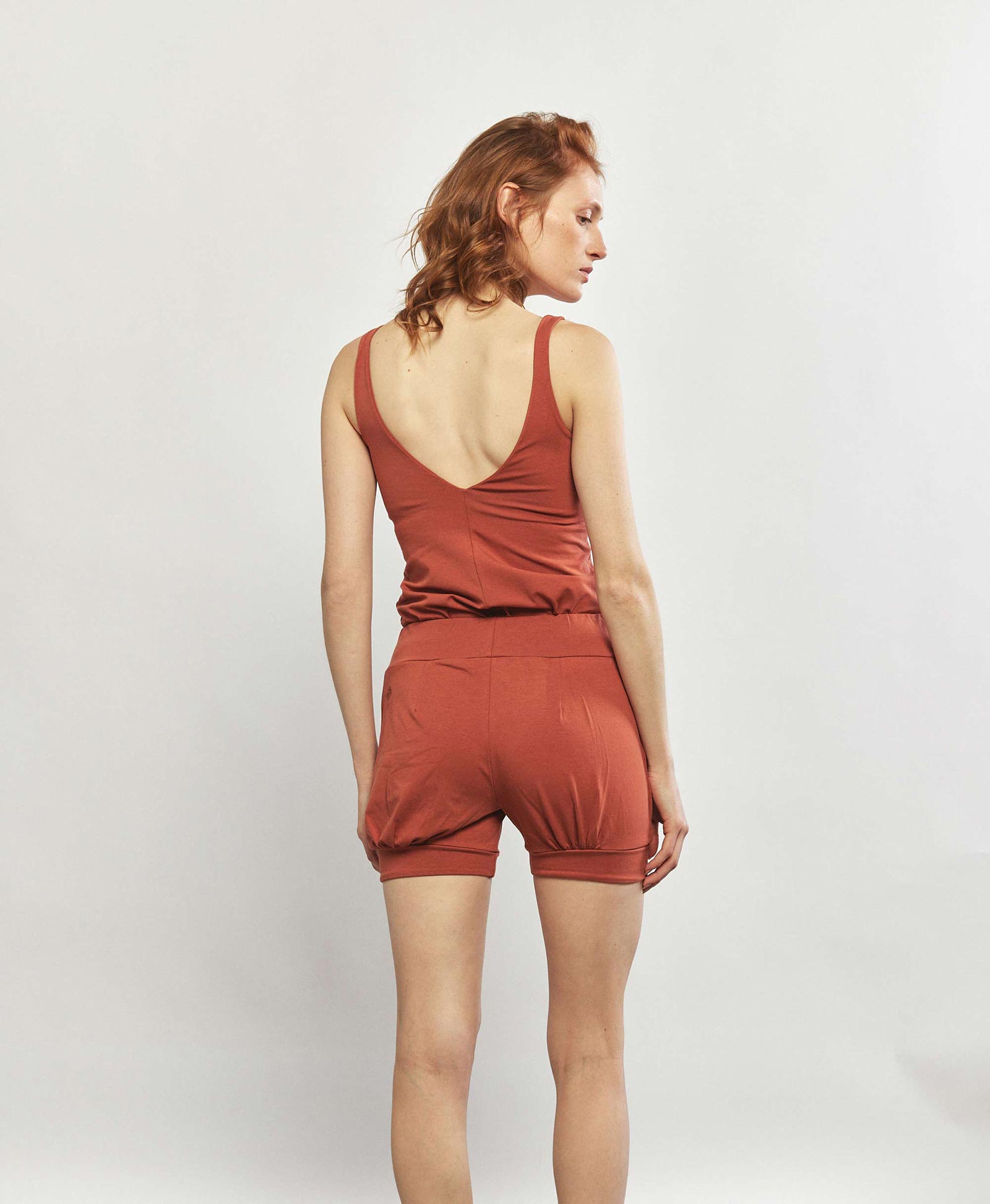 anjaly-pune-pant-granate(1)